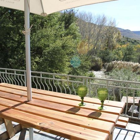 Desert Dew Guest House Hutchinson Экстерьер фото